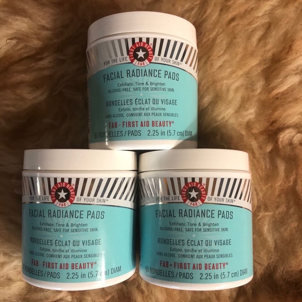 Unopened First Aid Beauty facial radiance pads